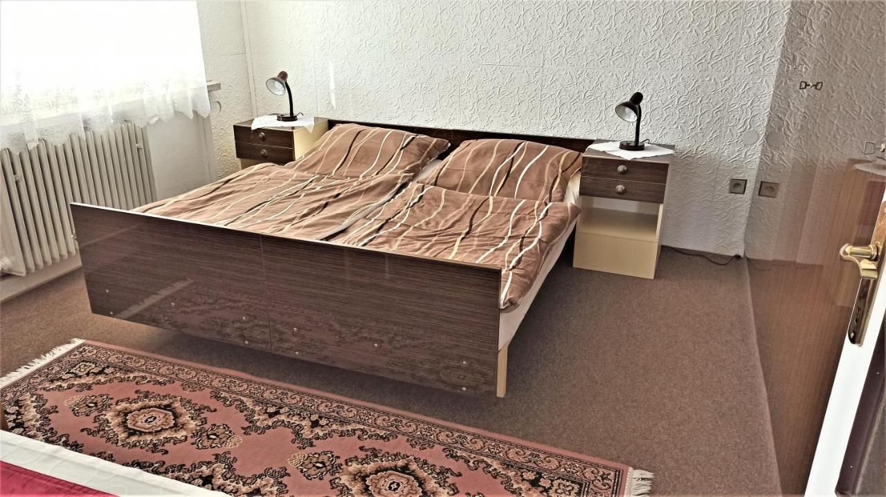 Apartman Milena Йичин Экстерьер фото