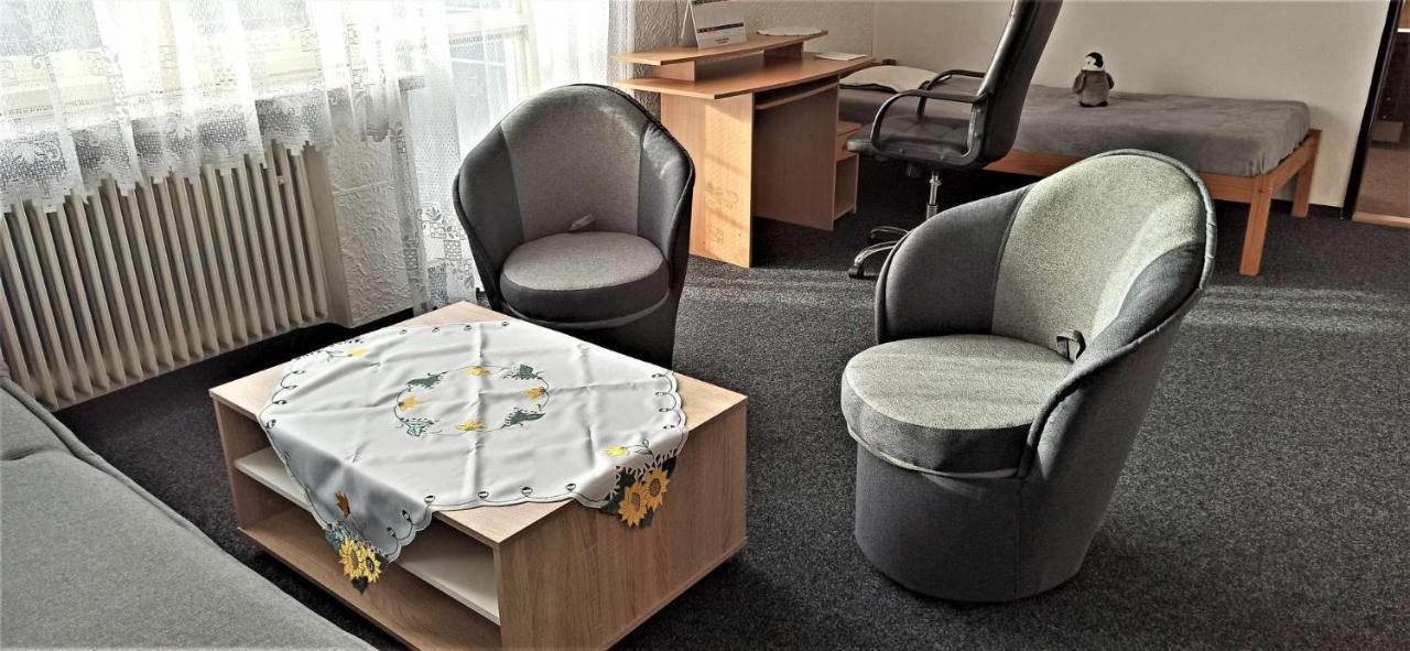 Apartman Milena Йичин Экстерьер фото