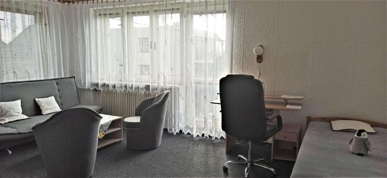 Apartman Milena Йичин Экстерьер фото